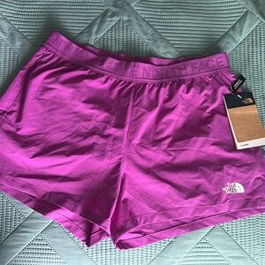 NWT The North Face women shorts